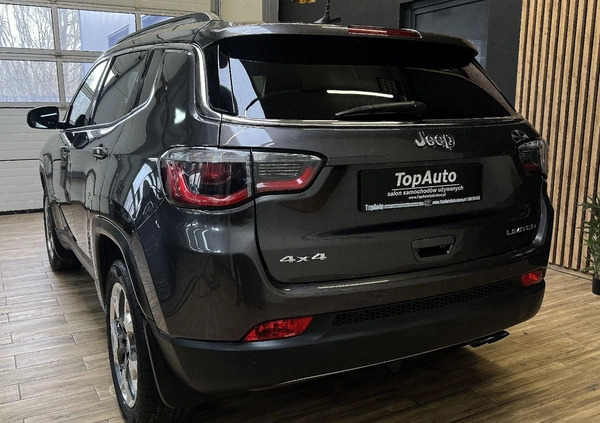 Jeep Compass cena 85900 przebieg: 92000, rok produkcji 2018 z Tczew małe 781